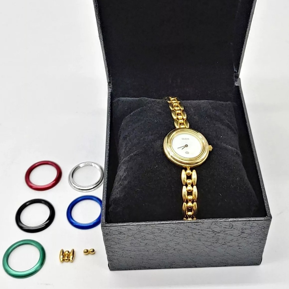 Gucci bezel watch